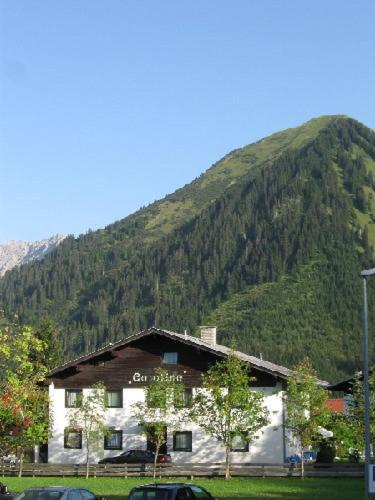 Gastehaus-Pension Caroline Berwang Exterior foto